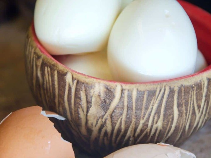 How To Hard Cook Fresh Eggs So They're Easy To Peel (HINT: Don't Boil Them!)