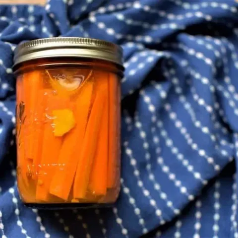 Quick Spiced Carrot Refrigerator Pickles 
