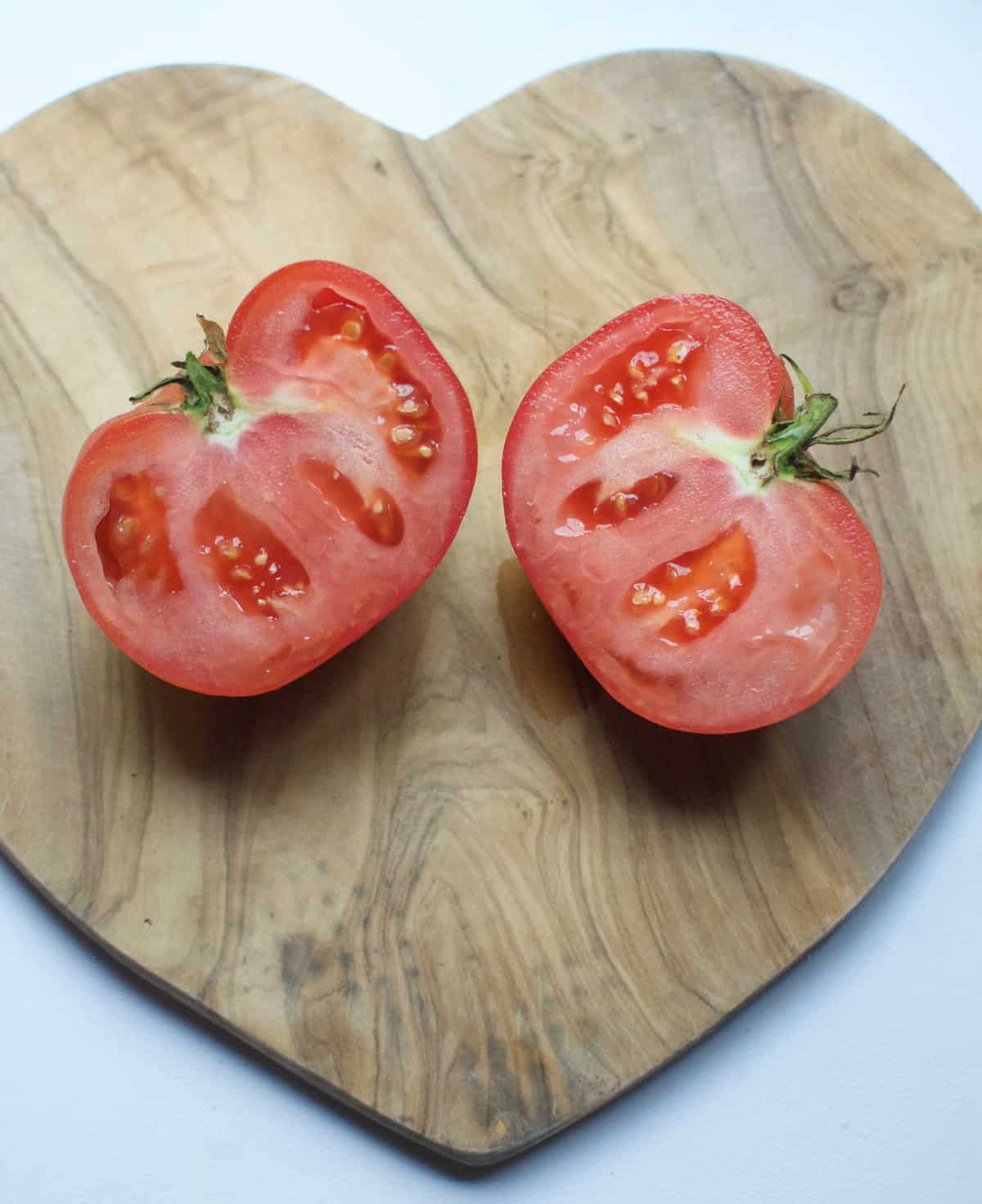 The Secret To Successfully Saving Tomato Seeds For Next Year