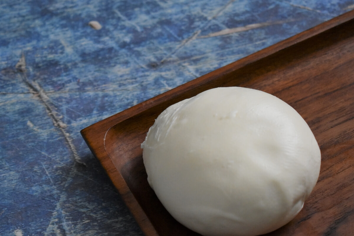 How to Make Fresh Mozzarella in Under 30 Minutes