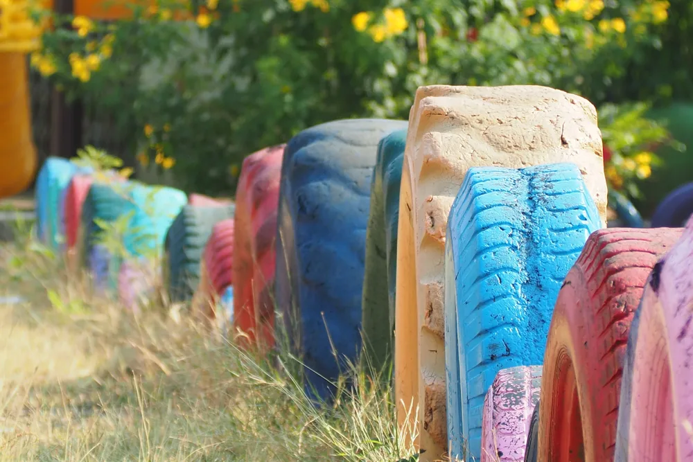 Recycled tire edging