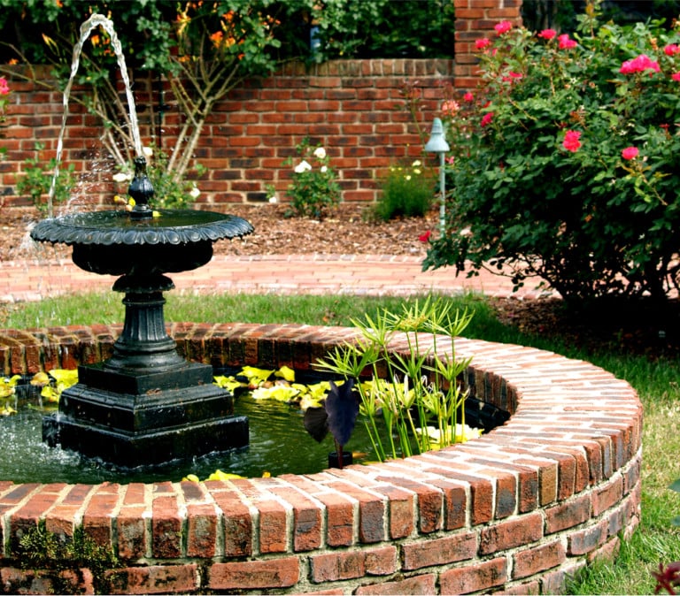 25 Ways To Reuse Old Bricks In Your Garden
