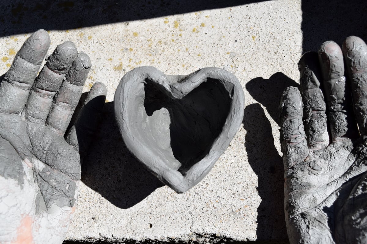 How To Harvest Clay For Pottery & Natural Building