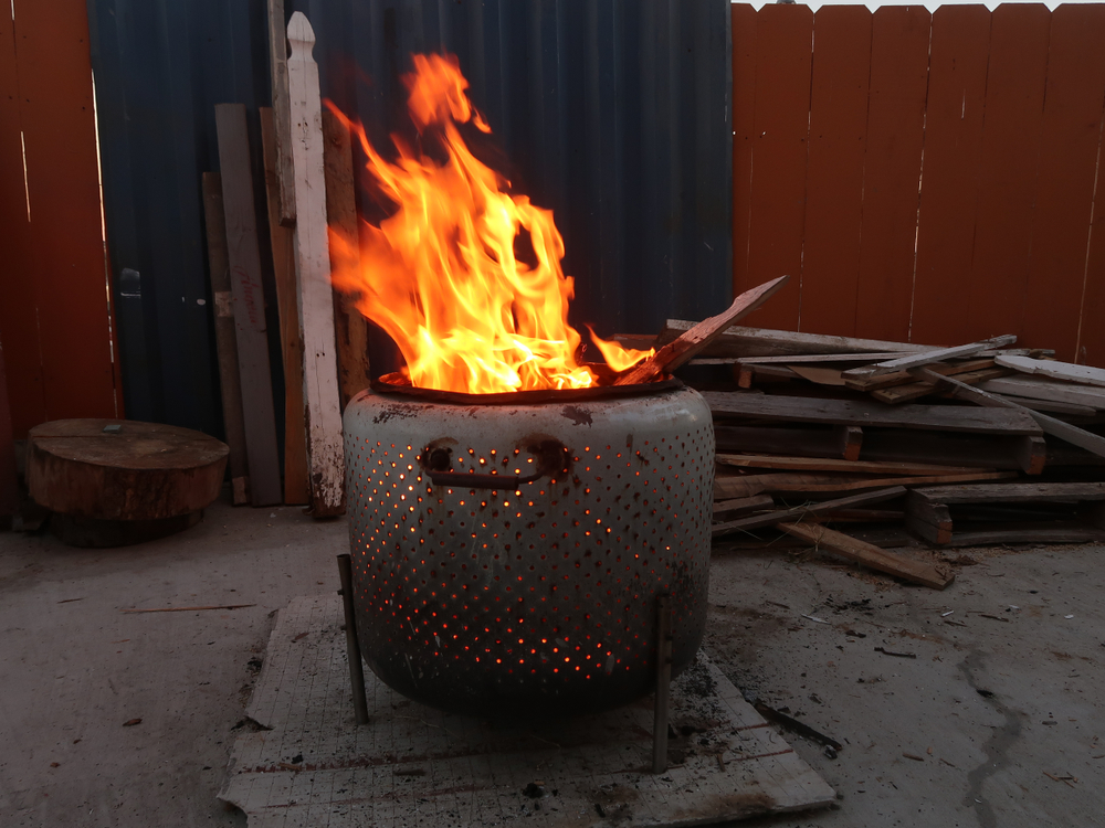 24 Diy Fire Pit Outdoor Cooking Ideas, Burn Barrel Fire Pit Ideas