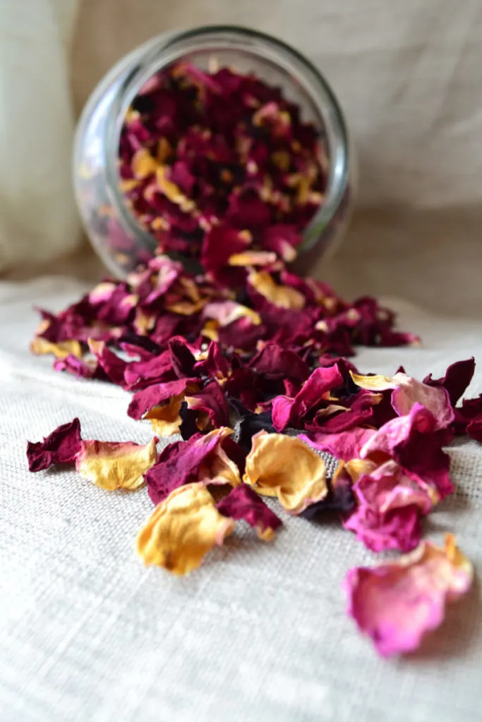 10 Brilliant Uses For Rose Petals (& 7 Ways To Eat Them)