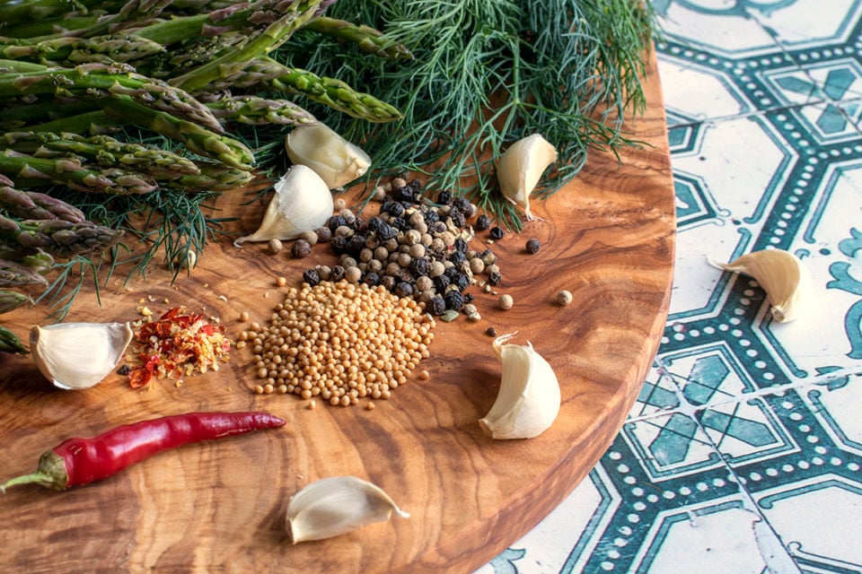 Easy Dilly Pickled Asparagus in Under 5 Minutes