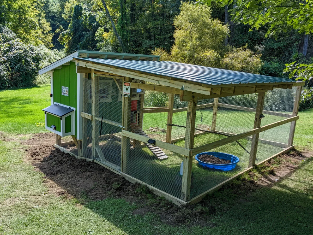 A newly built chicken coop and run