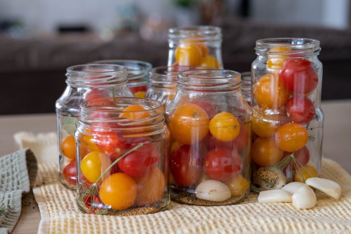 Cherry tomatoes in jars for pickling