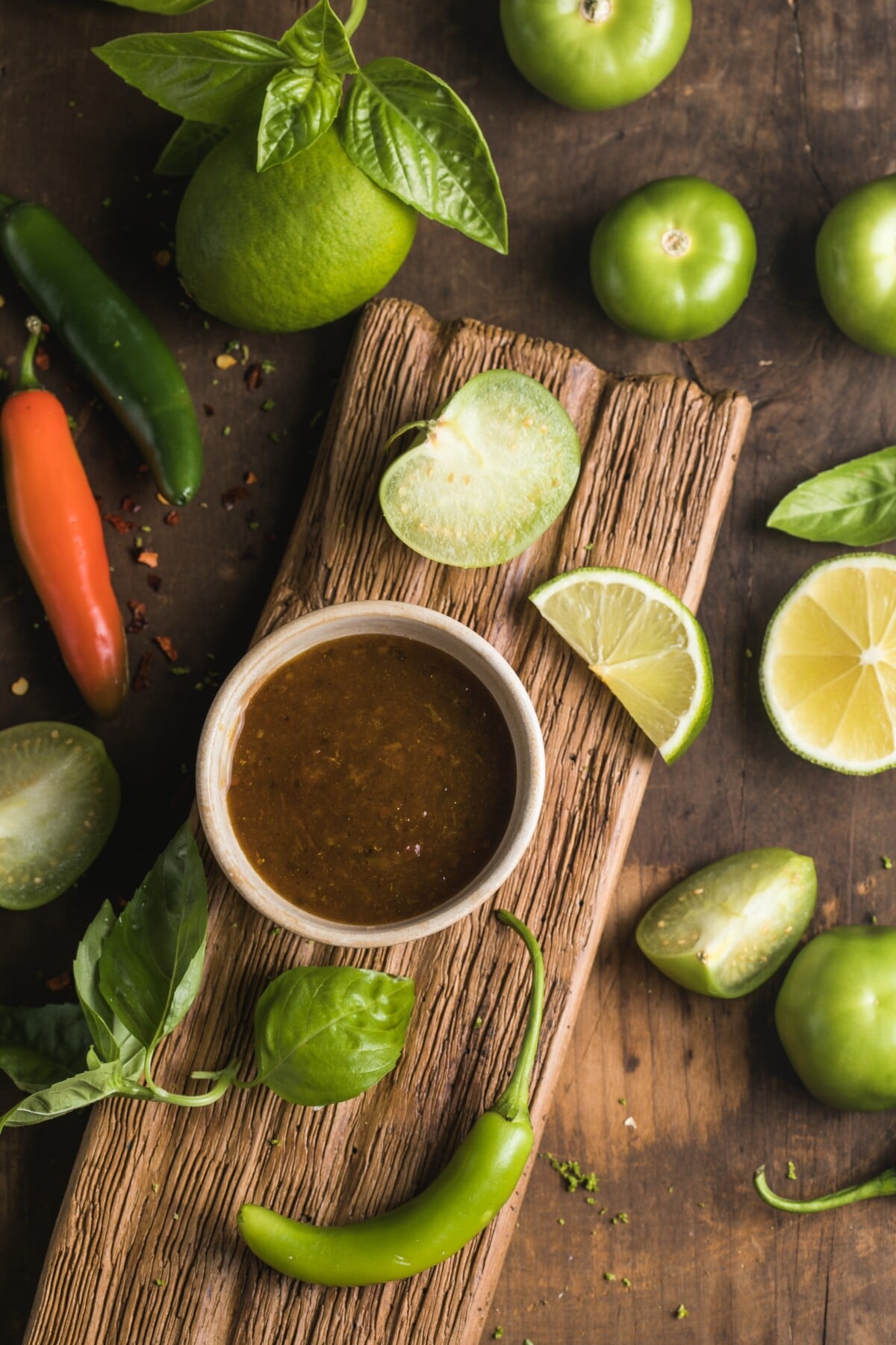 Green tomato chili sauce