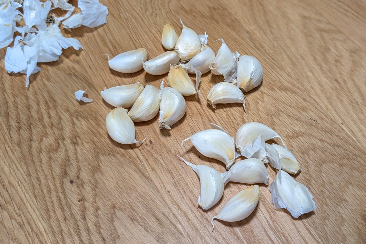 Separated garlic cloves, ready for planting