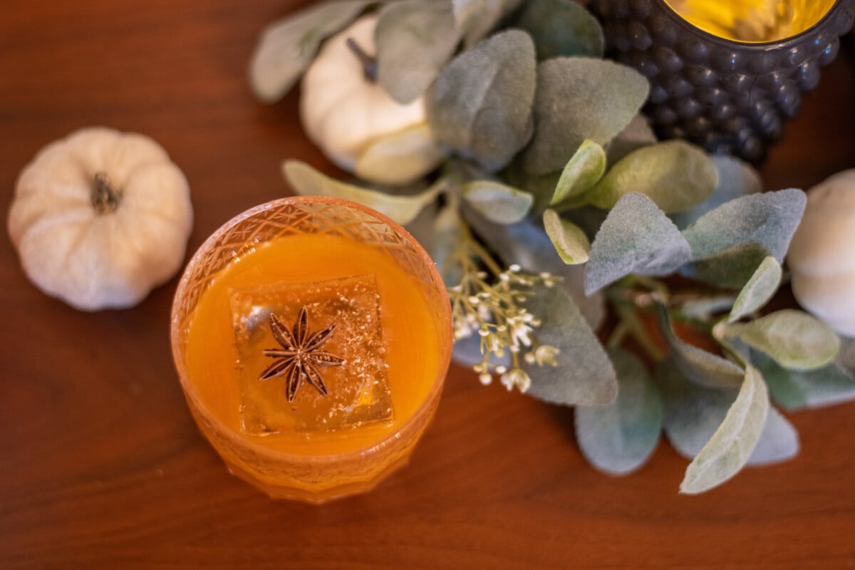 Pumpkin spice cocktail