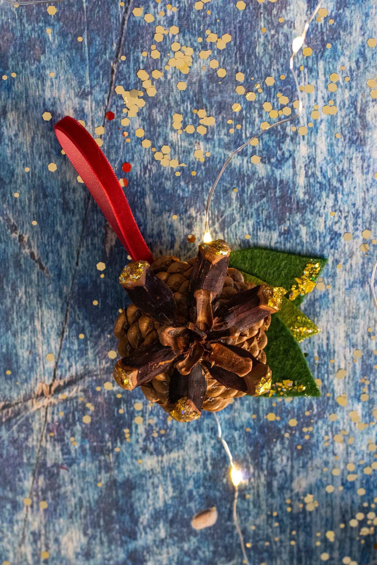 Pinecone flower ornament